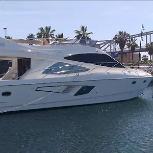 yacht-in-barcelona.catalonia-hotels.com/